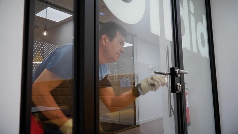 ISS ES Juan window ISS iberia